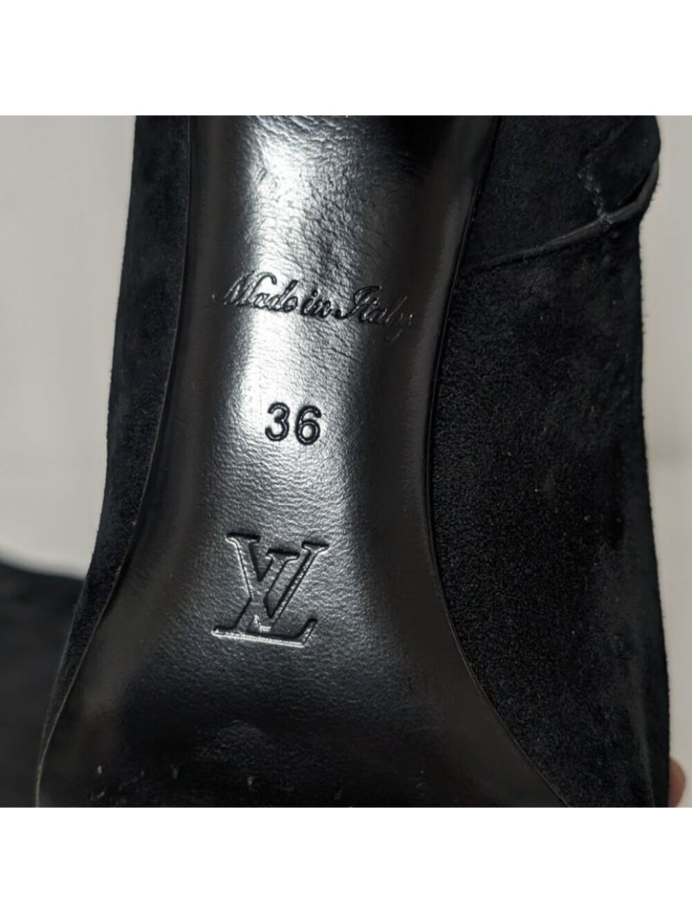Louis Vuitton Ultimate Heel - Picture 8 of 11